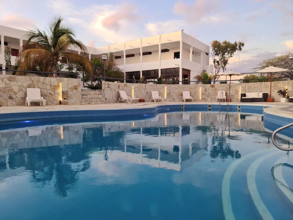 La Colina Hotel Los Organos Exterior photo